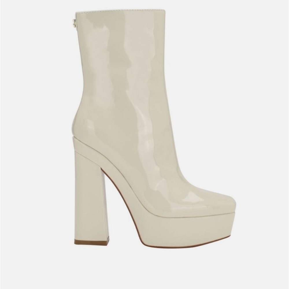 GUESS Womens Ivory 1-1/2" Platform Logo Byra Square Toe Block Heel Booties - Picture 2 of 9